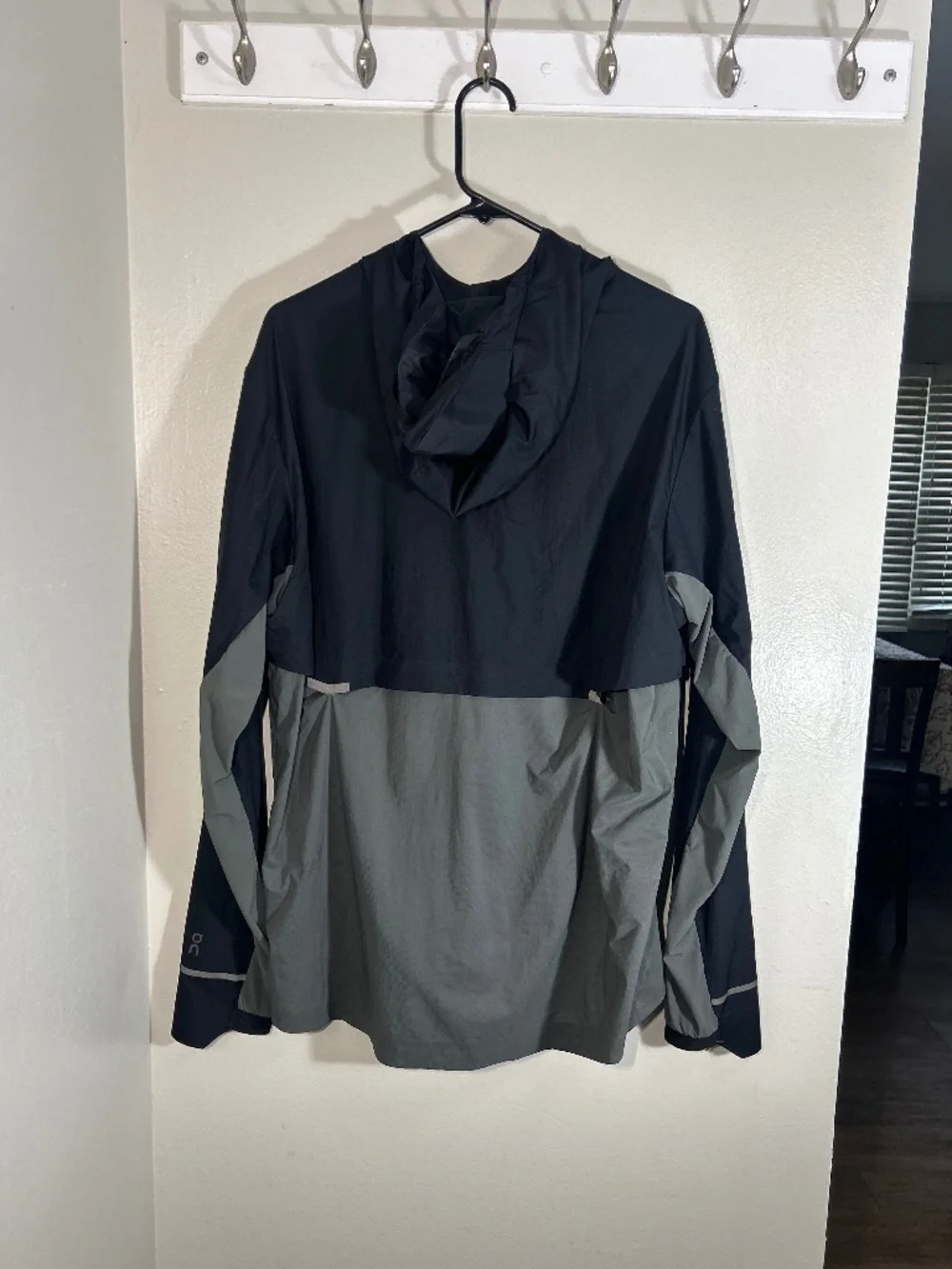 On Running Weather Jacket Cloud Men XL Lightweight Water Resistant Packable